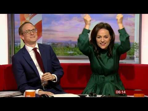 Disappearing weather presenter (light humour) (UK) - BBC News - 23rd September 2018