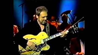 DUANE EDDY in concert