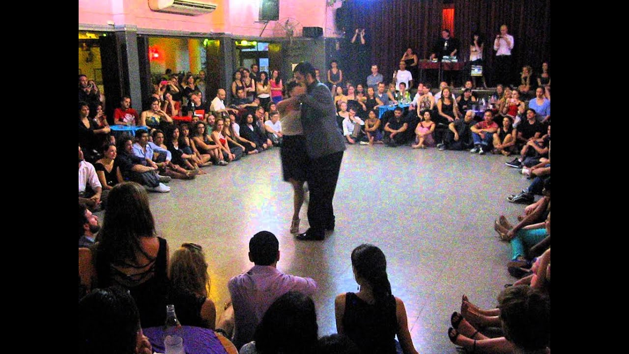 DANA FRÍGOLI y ADRIÁN FERREYRA en Viva La Pepa! Milonga (1/4)
