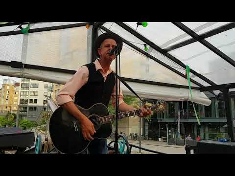 Per Persson Små, små saker som hon gör