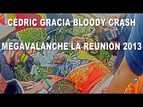 Cédric Gracia Mountain Bike Crash Megavalanche La Reunion...