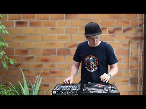 ESTELLE - AMERICAN BOY (MART ONE REMIX)