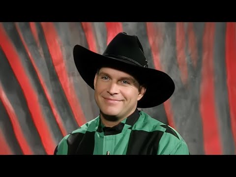 Garth Brooks on Cheating Rumors, "The Dance" & Fame | Rare 1993 Interview | Dini Petty