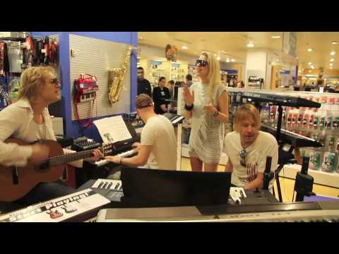 JAM SESSION AT EL CORTE INGLÉS - EMILIA DE PORET