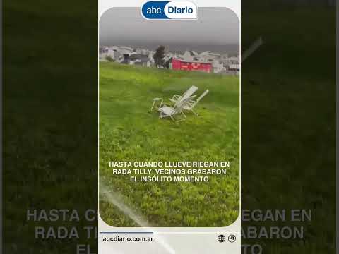 😳🌦️Hasta cuando llueve riegan en Rada Tilly: vecinos grabaron el insólito momento  🌧️Este miércoles…