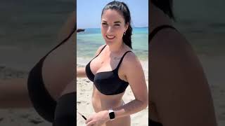 Download lagu #beautiful #sexy #bikini #dance #babe #shorts mp3