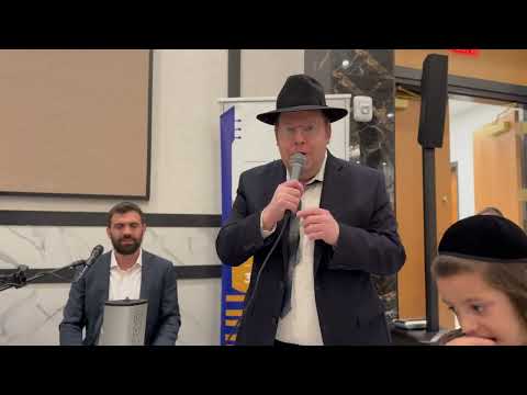 Sruly Hollander Sings "ויהי נועם" | Heartfelt Bar Mitzvah Performance in Lakewood