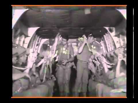 Video thumbnail for Shiro Shel Tzanchan - שירו של צנחן
