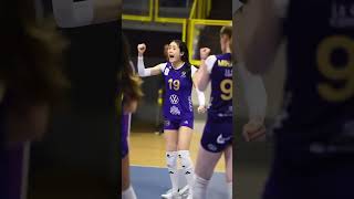 Download lagu Lee Da-yeong 🇰🇷💖🥰#leedayeong11 #koreavolleyball #shorts mp3