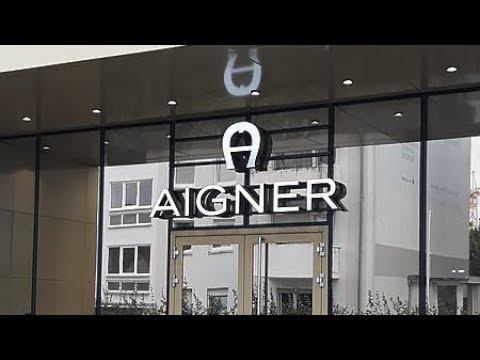 How to pronounce Etienne Aigner