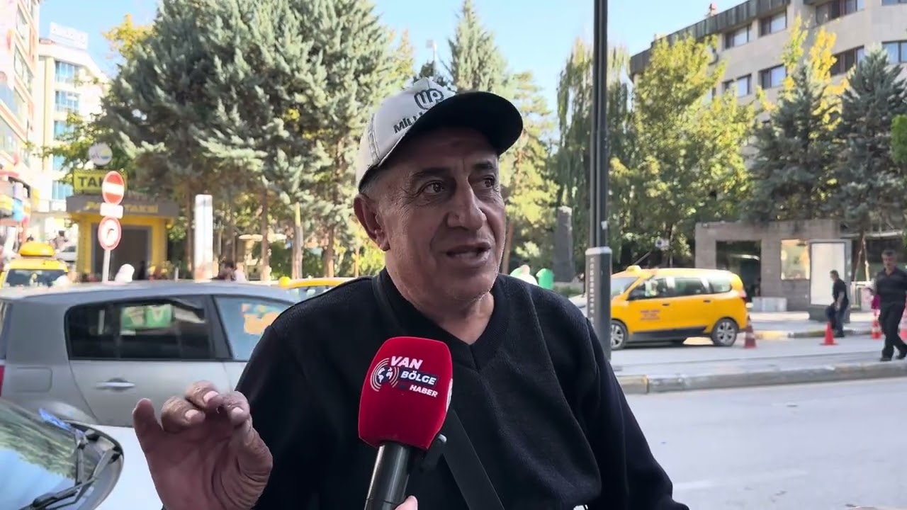 Van Halkı Konuştu: Demirtaş Tahliye Edilmeli