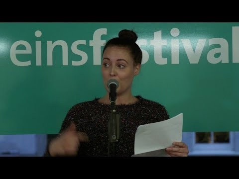 Sandra Da Vina in der H&M Umkleide - NightWash live