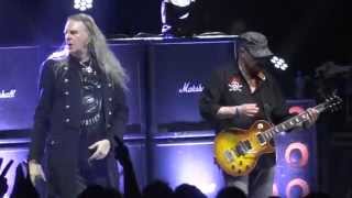 Saxon - Never Surrender - Live - HRH 2015