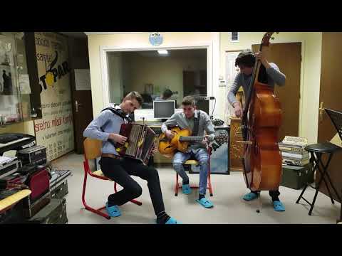 Volkswagen Špila polfinalist, Stopar Trio