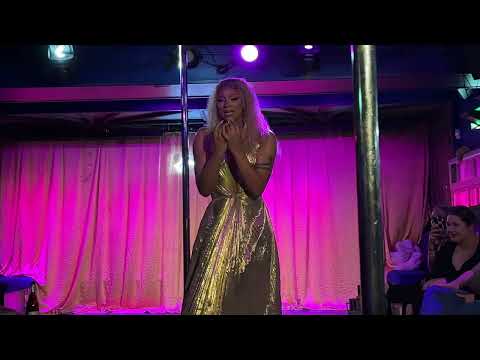 Cara Melle - Listen @ Heavenly Bodies, Freedom Bar, London - 23/07/2023