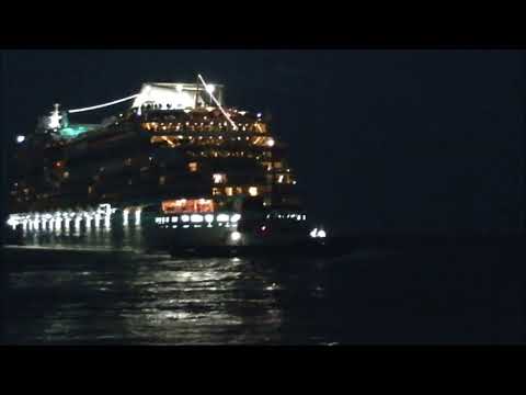 AIDAsol AIDAmar: Auslaufend aus Warnemünde 16.4.2023