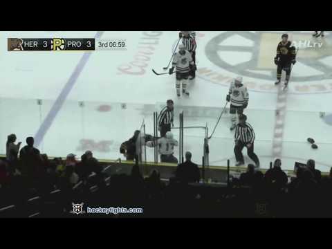 Michael Sgarbossa vs Trent Frederic