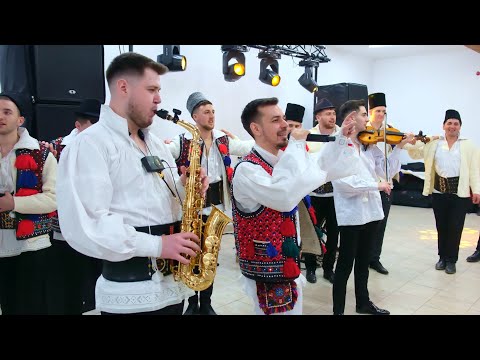 Cristian Secui - Iara-i sambata sara LIVE