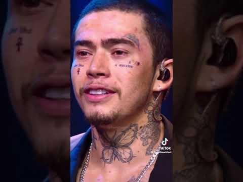 eu pago tudo no arroba kkkkk