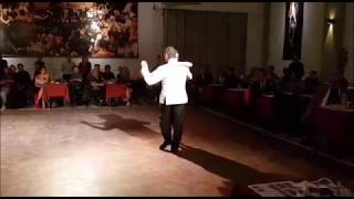 Video thumbnail for Juan Amaya y Valentina Garnier. Milonga Parakultural, Salón Canning