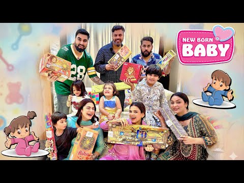 baby girl Ki Khushi Mein patakhe Bajaye