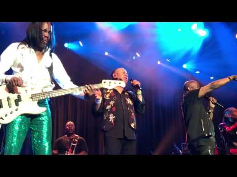 Shining Star/On Your Face by Earth Wind & Fire, Pechanga Theater, 6/9/17