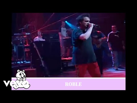 Video thumbnail for Roble (Live)