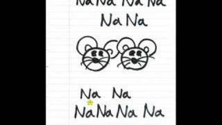 Patrick Sebastien - La femme du petit bonhomme en mousse Karao