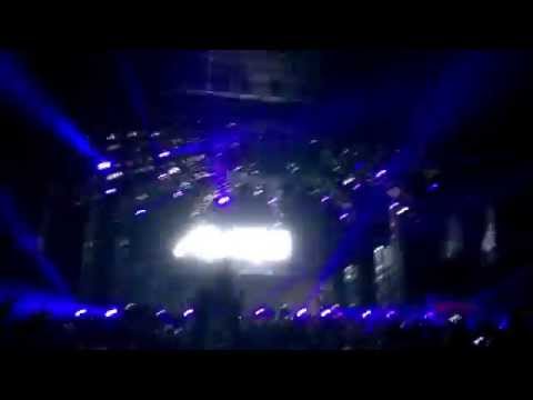 Avicii - Baba O'Riley vs Fade Into Darkness vs Bong @ Barcelona Beach Festival 2014