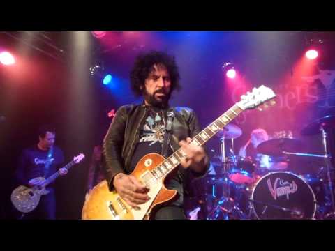 Phil Lewis / Tracii Guns / L.A. Guns Reunion w/ Sin City Sinners - Show No Mercy