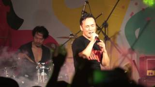 [問卦] 妹妹想聽周杰倫的演唱會要幫她買嗎？