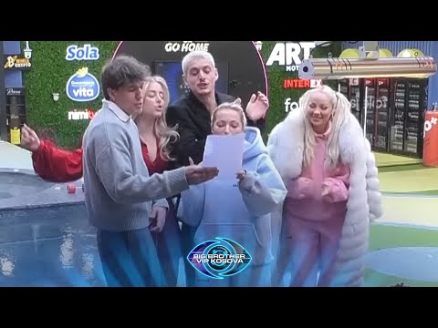 Banorët këndojnë Labin dhe Ludon, momente qesharake në shtëpi!