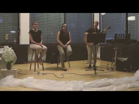 sestre Lamprečnik - Kaj je ljubezen