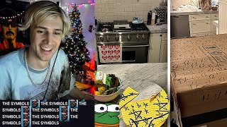 xQc shows chat his kitchen but forgot about the drawings