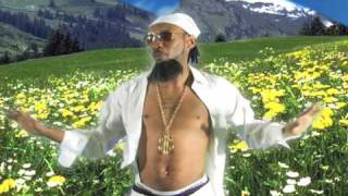 SHUYAMOUF- Flynt Flossy &amp; Whatchyamacallit (@Turquoisejeep)