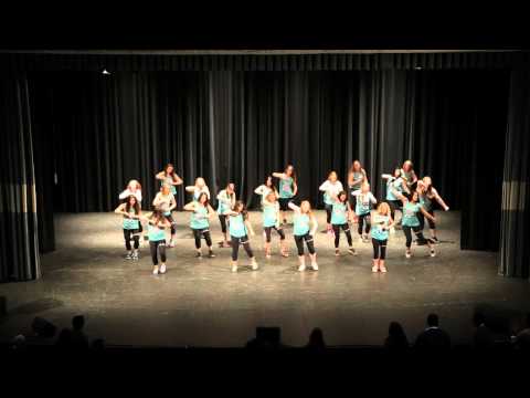 Pi Phi Serenades 2014