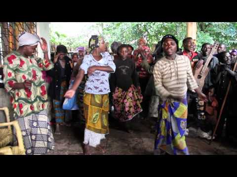 Micyingo (Kisoro Hill) Batwa Community - The Singing Wells project