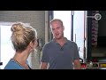 Zo wordt een bos bloemen gemaakt - De Boer is Troef