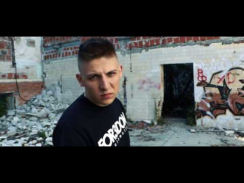 NIE JEDEN Z WIELU - IRON // Skrecze: DJ Lopez // Prod. FeRu // OFFICIAL VIDEO.