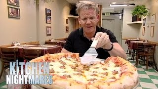 &#39;Thin Crust Pizza&#39; Actually Has Massive Crusts - Kitchen Nightmares