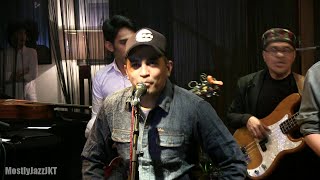 Glenn Fredly - Kau @ Mostly Jazz 29/06/2012 [HD]