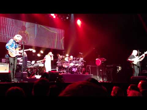 Yes Live at the Warfield San Francisco 3/5/2013 - Parallels (section)