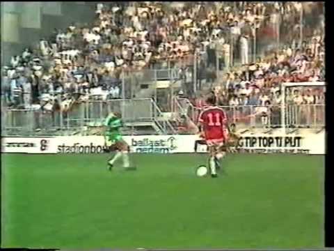 1983 0831 FC Utrecht - PSV 2-0 (met Rob de Wit)