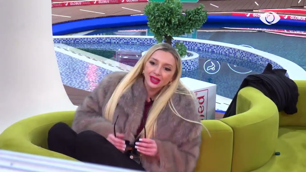Nuk ka çfarë bën më/ Lorna bisedon me banorët në oborr për Kristin