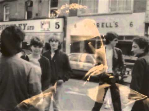 Videoclip de A Man And A Woman — U2