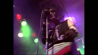 Siouxsie And The Banshees - Fireworks (Top of the Pops 1982)