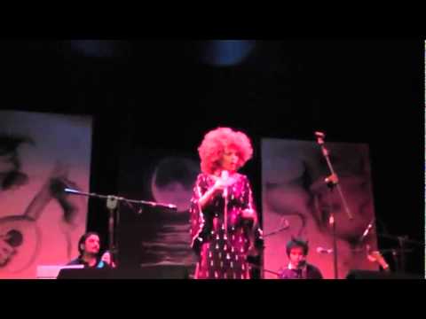 M'Barka Ben Taleb - Dicitencello Vuje - Luna Rossa Indifferentemente