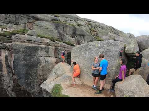 A Behind The Scenes Look at the Kjeragbolten