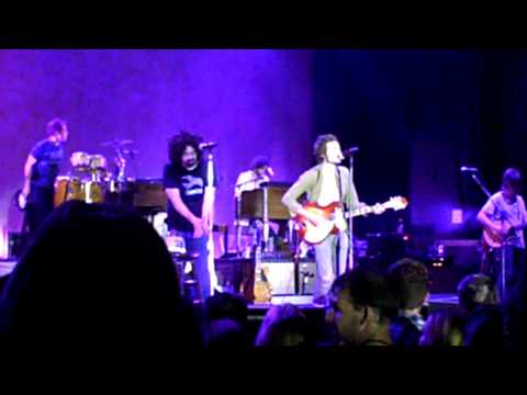 Augustana, Counting Crows, "Stars & Boulevards." Live.  www.carpesummer.net