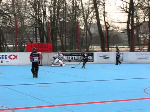 LG AZhokej Bratislava - HBK Kometa Vrútky 4:3sn (2:1,0:2,1:0-1:0)